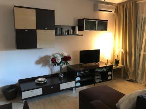 R5049382