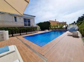 { 012 } LA MATA