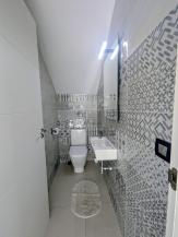 R12029
