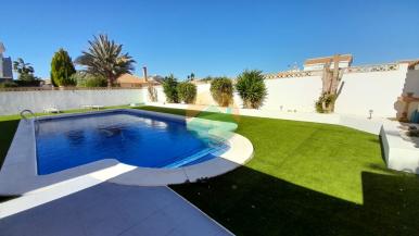 3 Bedroom Detached For Sale