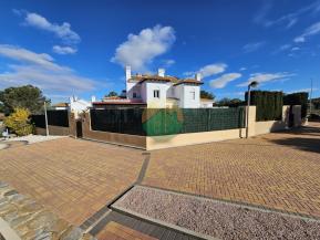 3 Bedroom Semi-Detached For Sale