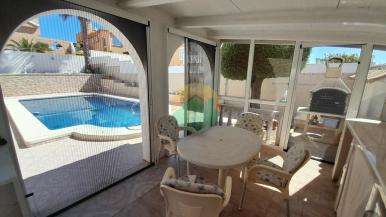 2 Bedroom Detached For sale