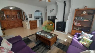 2 Bedroom Detached For sale