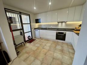 440.000 Euros