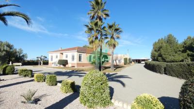 5 Bedroom Country house For Sale | LORCA02