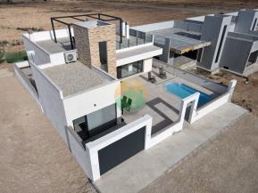 New build villas for sale