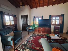 5 Bedroom Country house For Sale