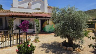 3 Bedroom Semi-Detached For Sale