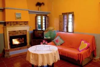 4 Bedroom Country house For Sale