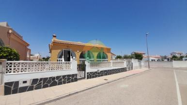 3 Bedroom Detached For Sale