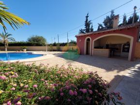 5 Bedroom Detached Villa For Sale