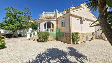 3 Bedroom Detached For Sale