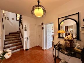 44913