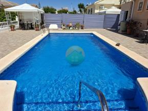 3 Bedroom Detached For Sale