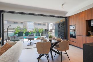 SR020