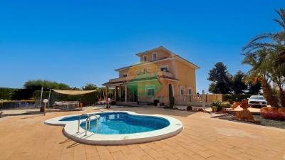 4 Bedroom Detached For Sale | TOT22