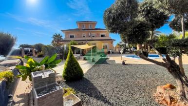 4 Bedroom Detached For Sale