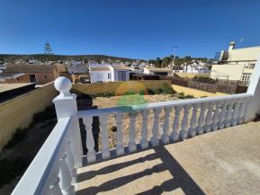 2 Bedroom Detached For Sale