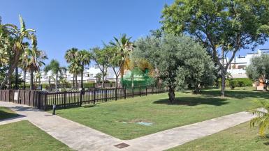 3 Bedroom Ground floor Apartment For Sale