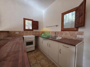 4 Bedroom Country house For Sale