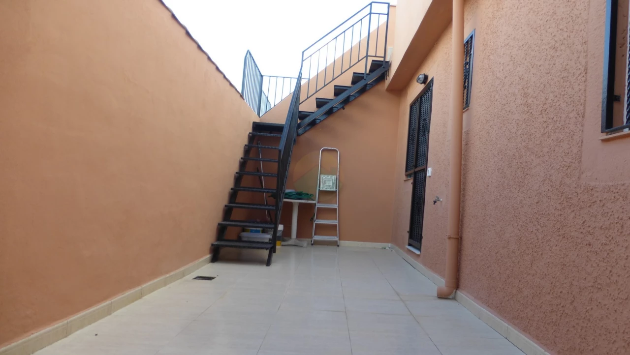 2 bedroom Terraced For sale. | CLAC327