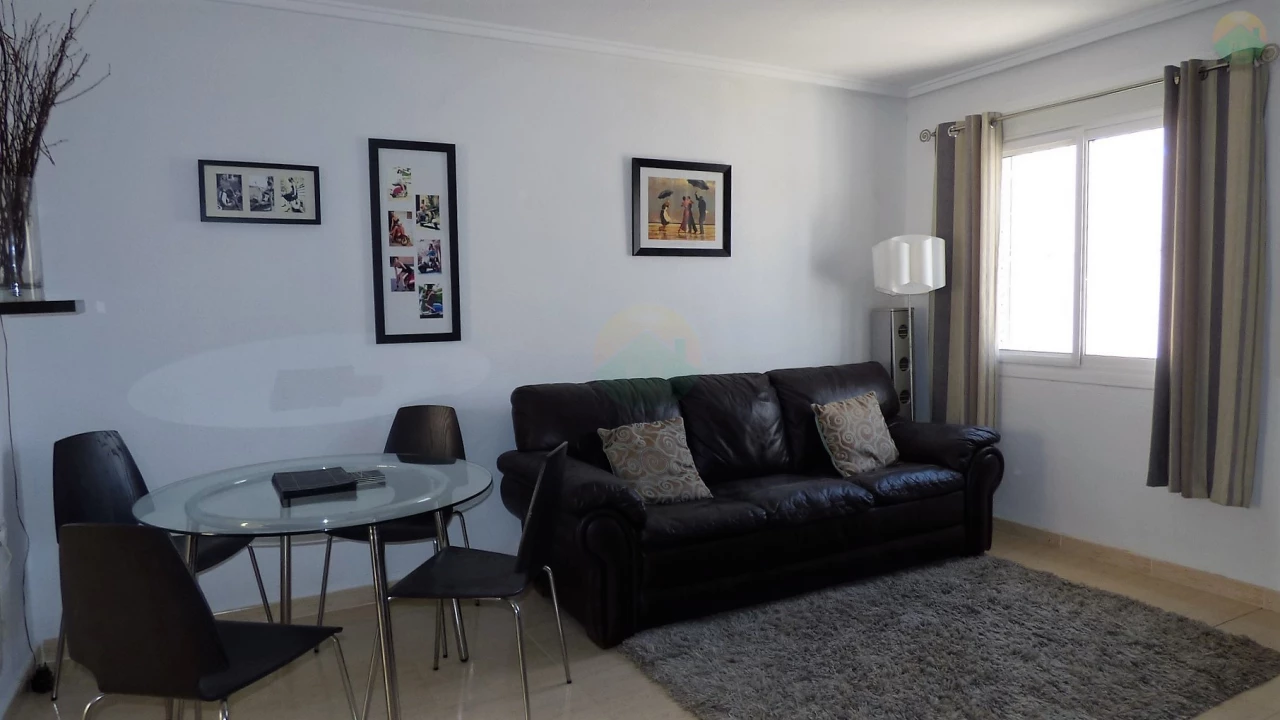 2 Bedroom Terraced For Sale | CLAC332