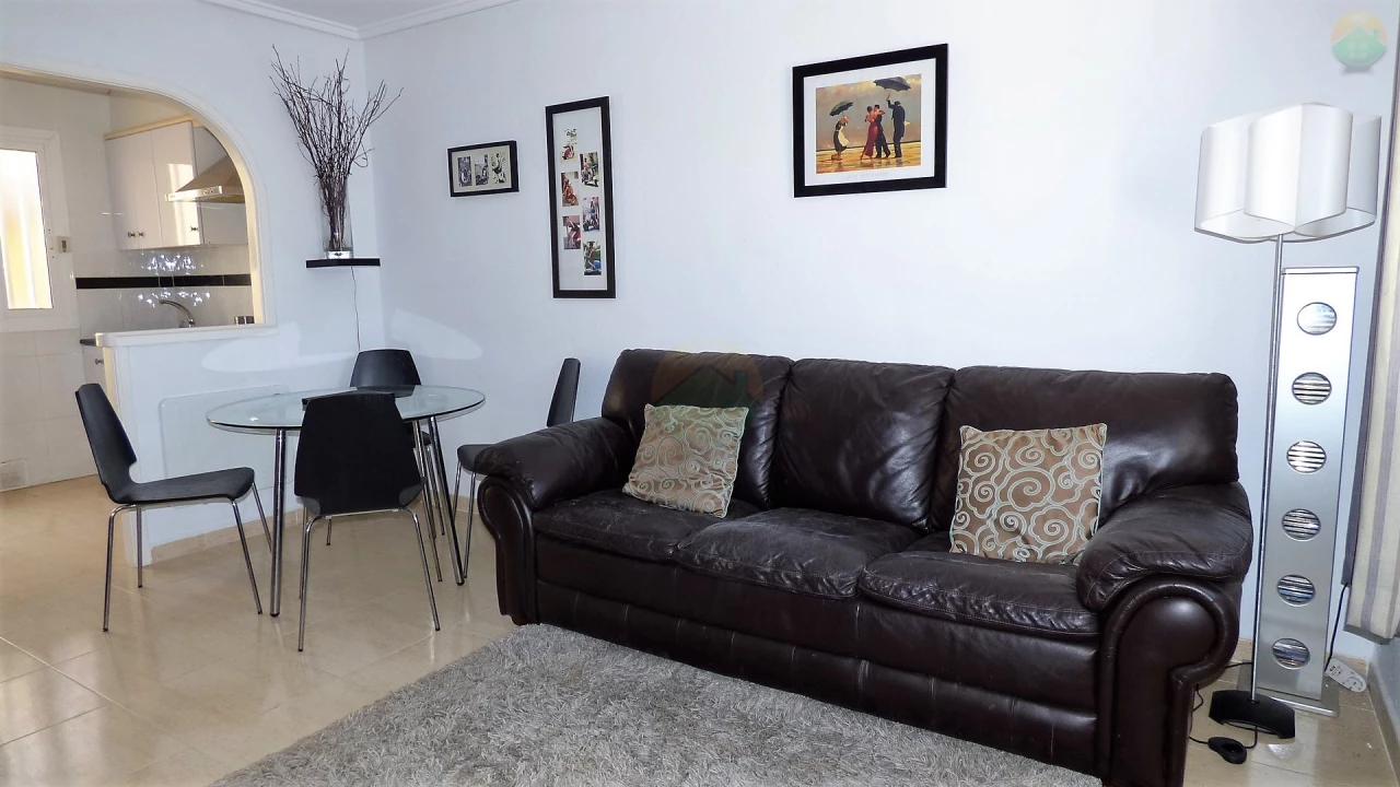 2 Bedroom Terraced For Sale | CLAC332