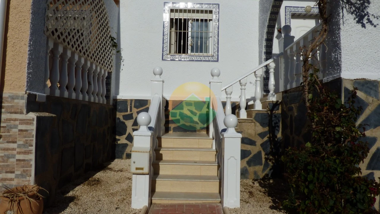 2 Bedroom Terraced For Sale | CLAC332