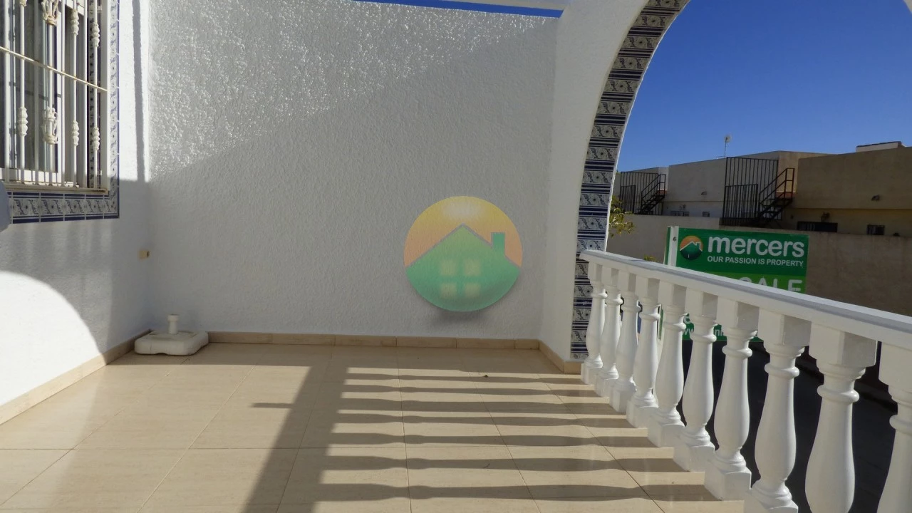 2 Bedroom Terraced For Sale | CLAC332