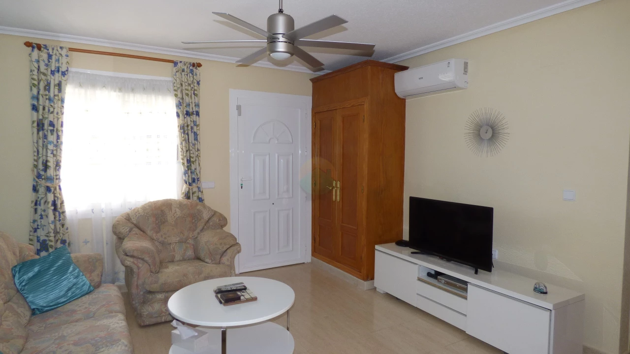2 bedroom Terraced For sale | CLAD336