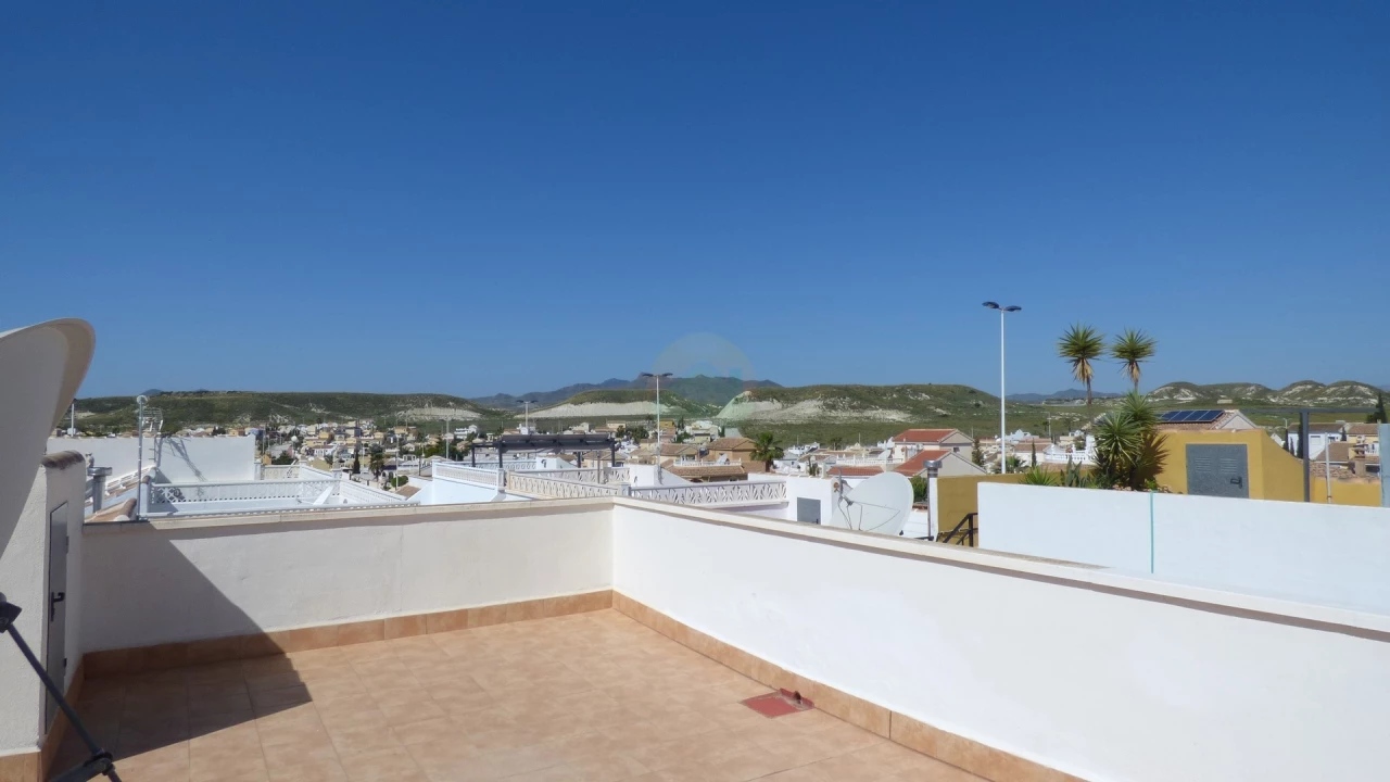 2 bedroom Terraced For sale | CLAD338