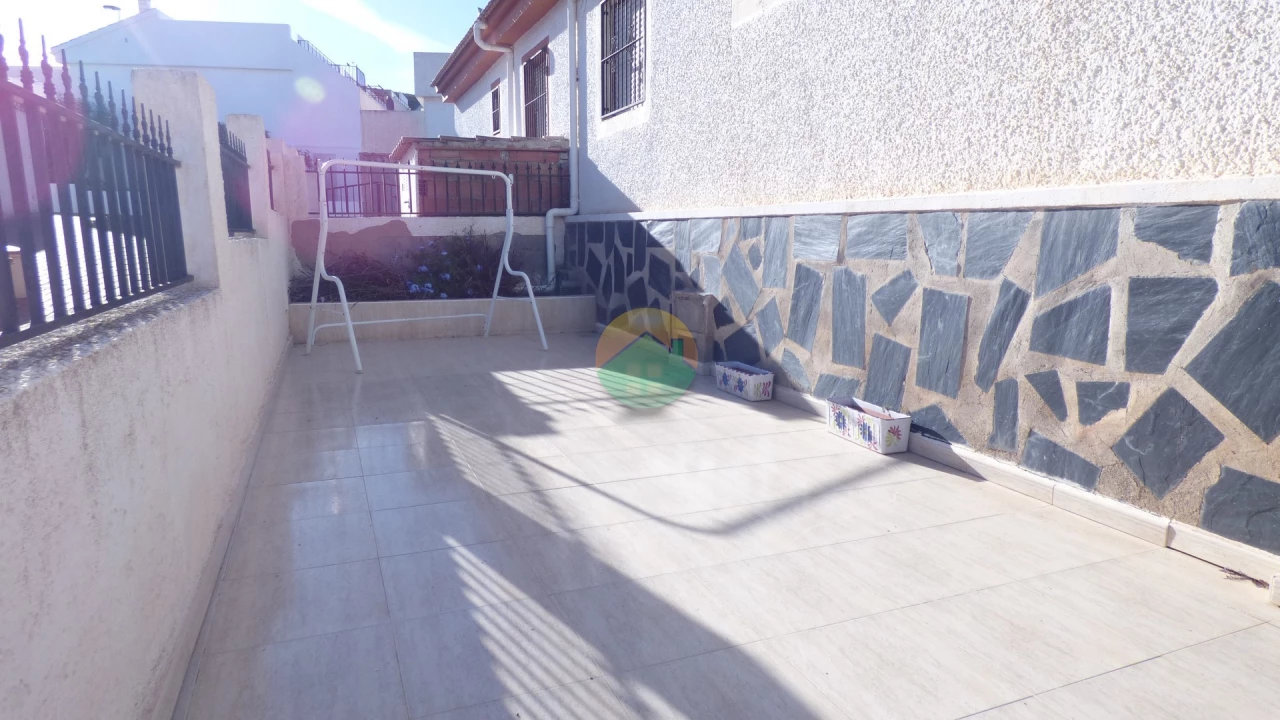 2 bedroom Semi Detached For sale | FC114