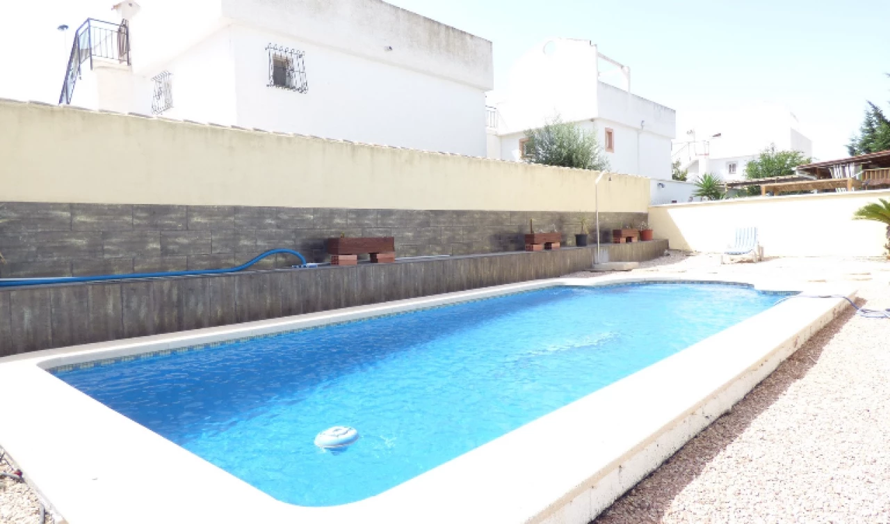 3 Bedroom Detached For Sale | FOC296