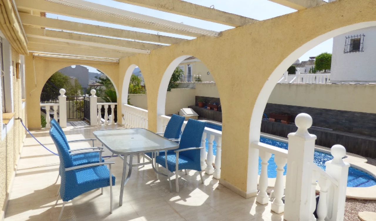 3 Bedroom Detached For Sale | FOC296