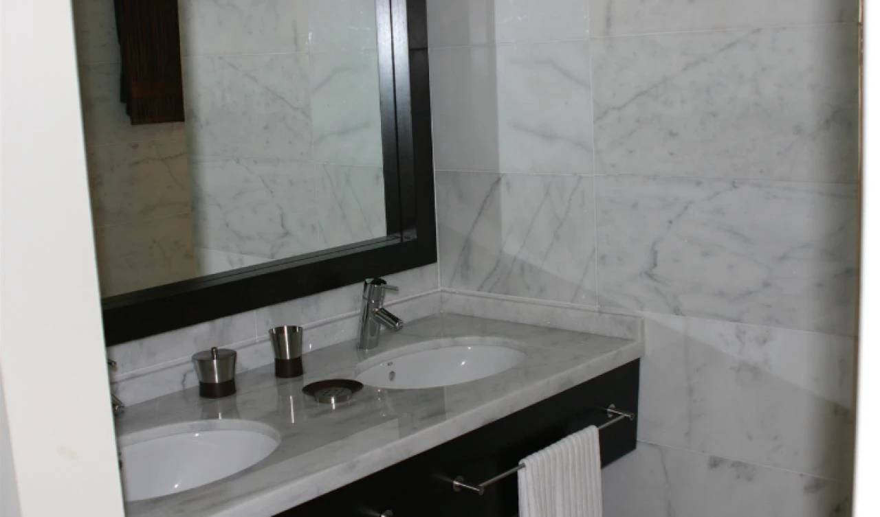 2 Bedroom Apartment For Sale | HDALosOlivos