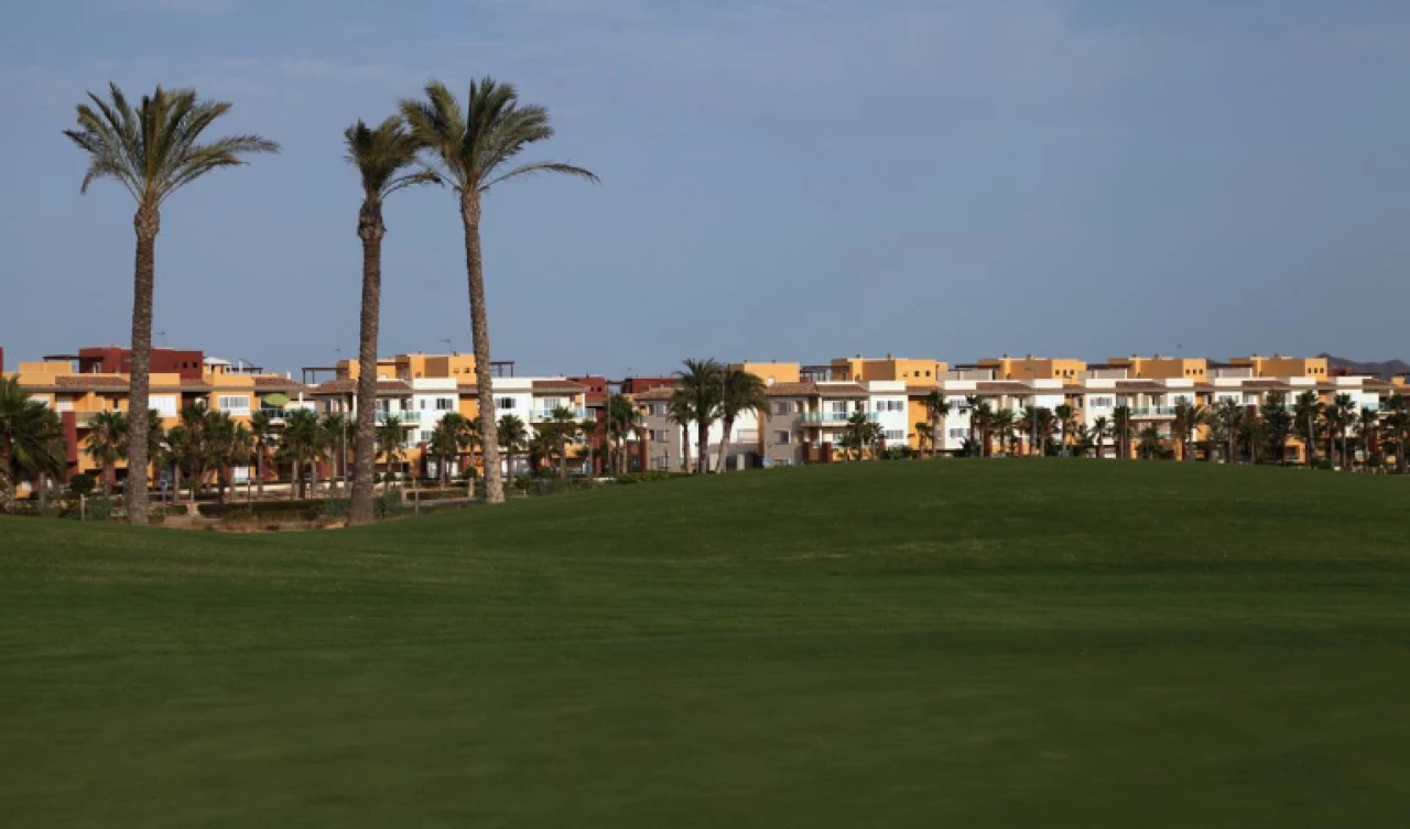 2 Bedroom Apartment For Sale | HDALosOlivos