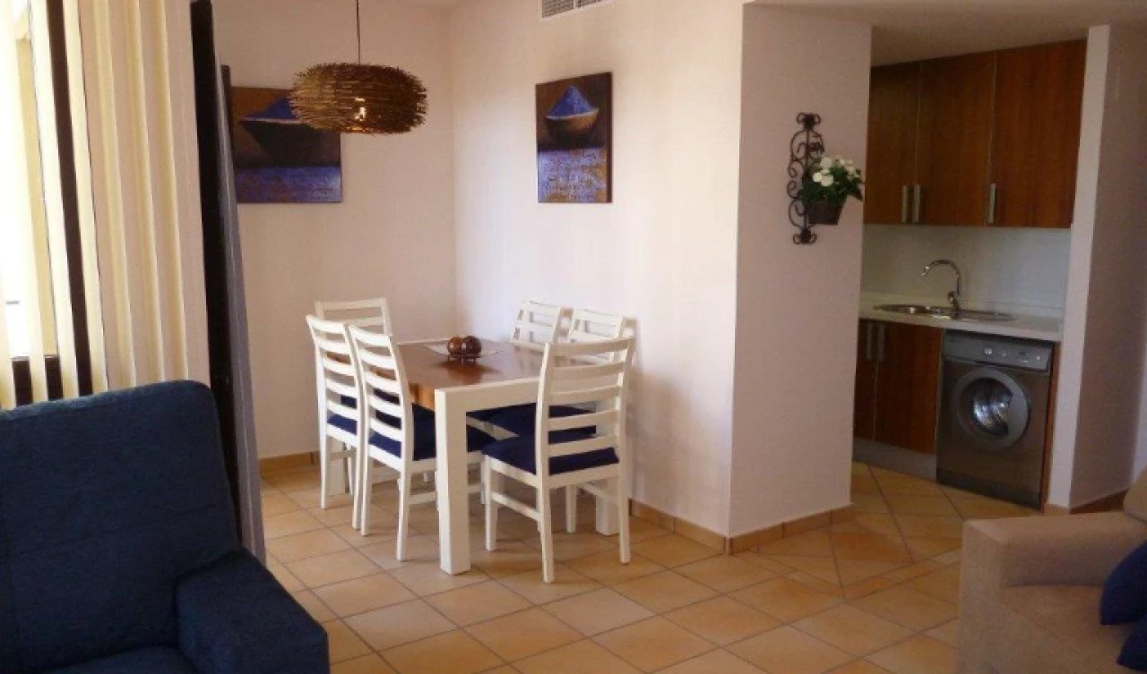 2 Bedroom Apartment For Sale | HDAPuebloEspanol