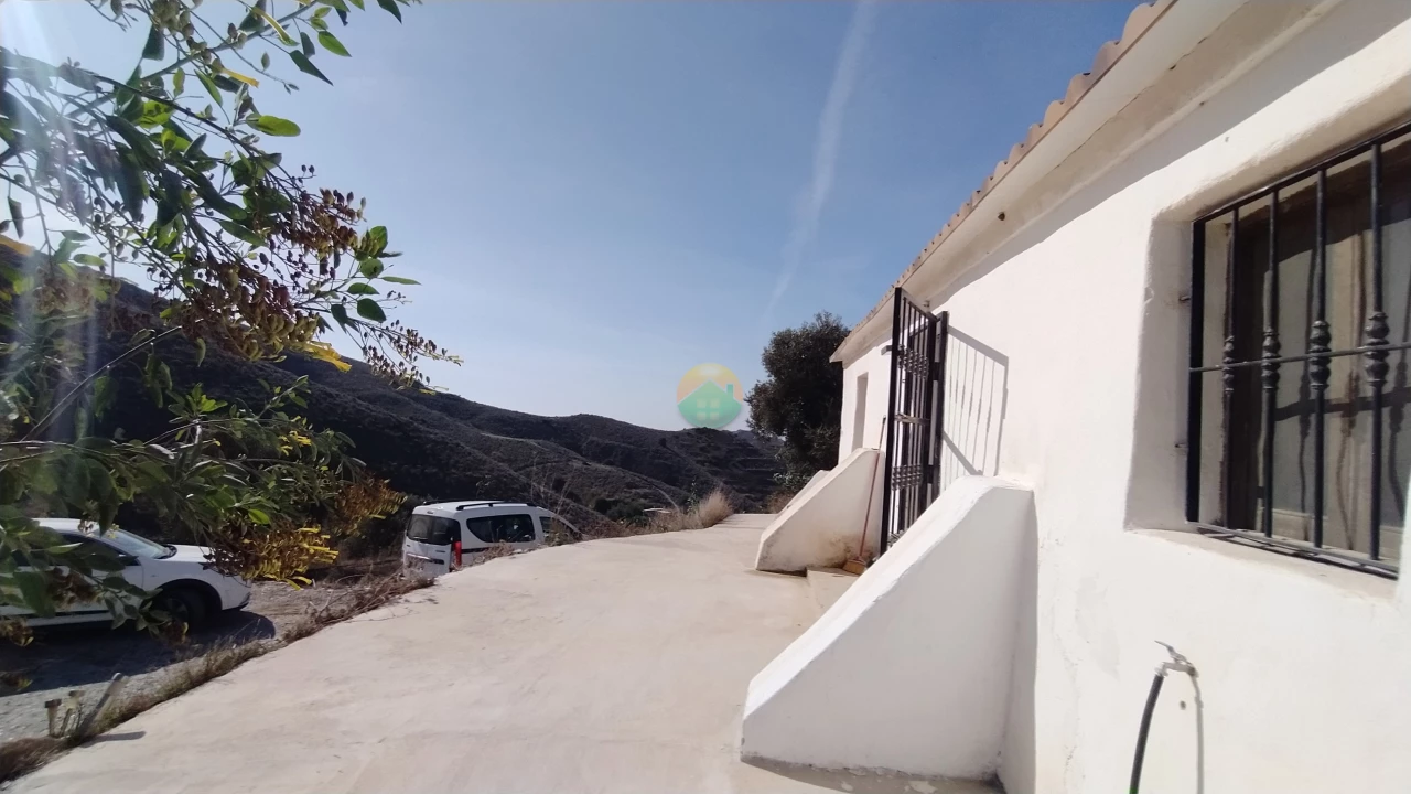 2 Bedroom Country house For Sale | LosPuertos01