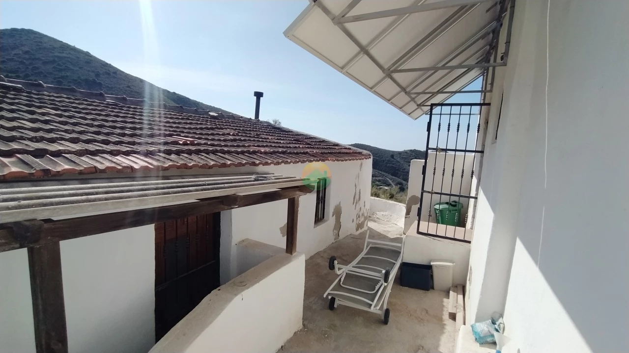 2 Bedroom Country house For Sale | LosPuertos01