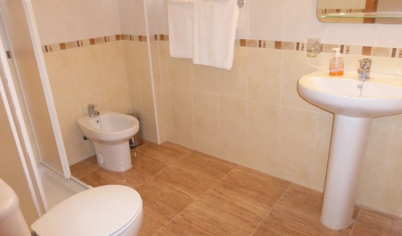 2 Bedroom Apartment For Sale | MAZ04