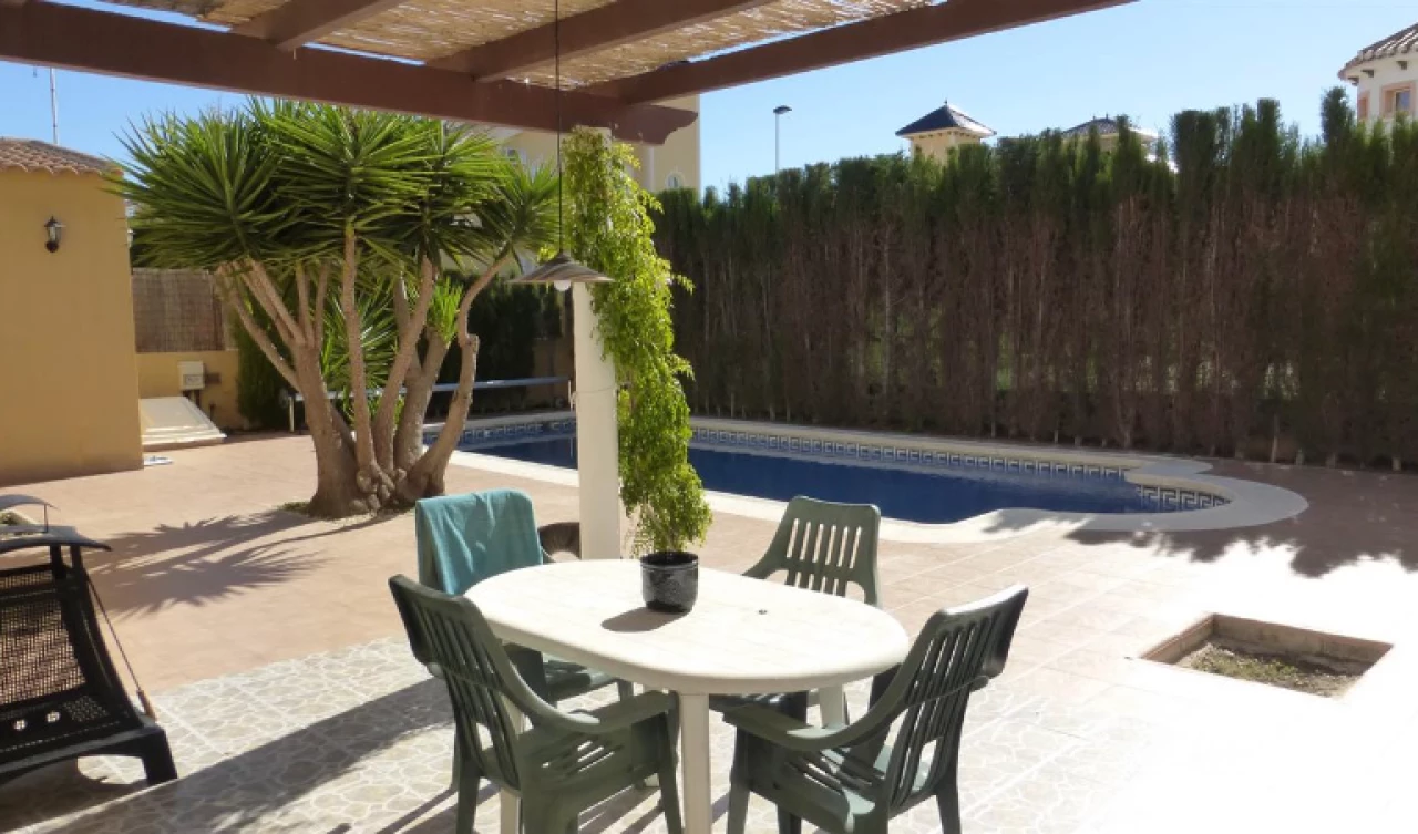 7 Bedroom 2 Bathroom Chalet Property For Sale | MCC82