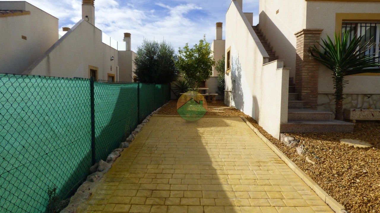 2 Bedroom Semi-Detached villa For sale | MON16