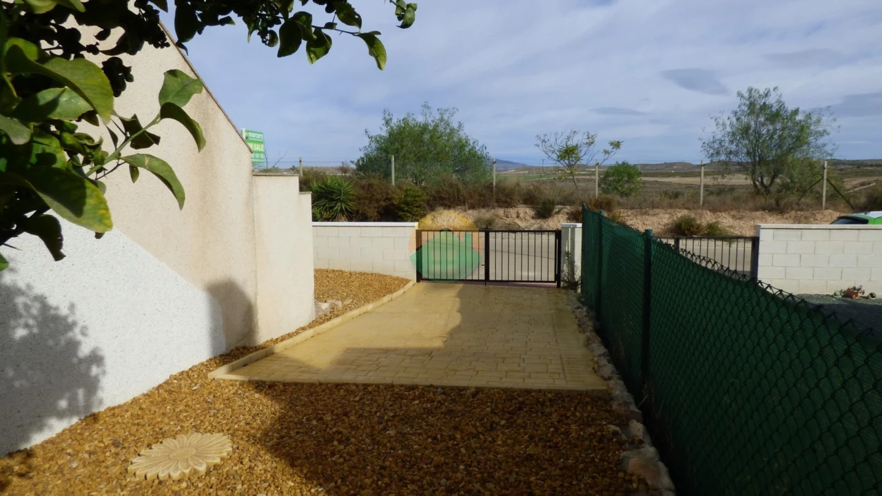 2 Bedroom Semi-Detached villa For sale | MON16