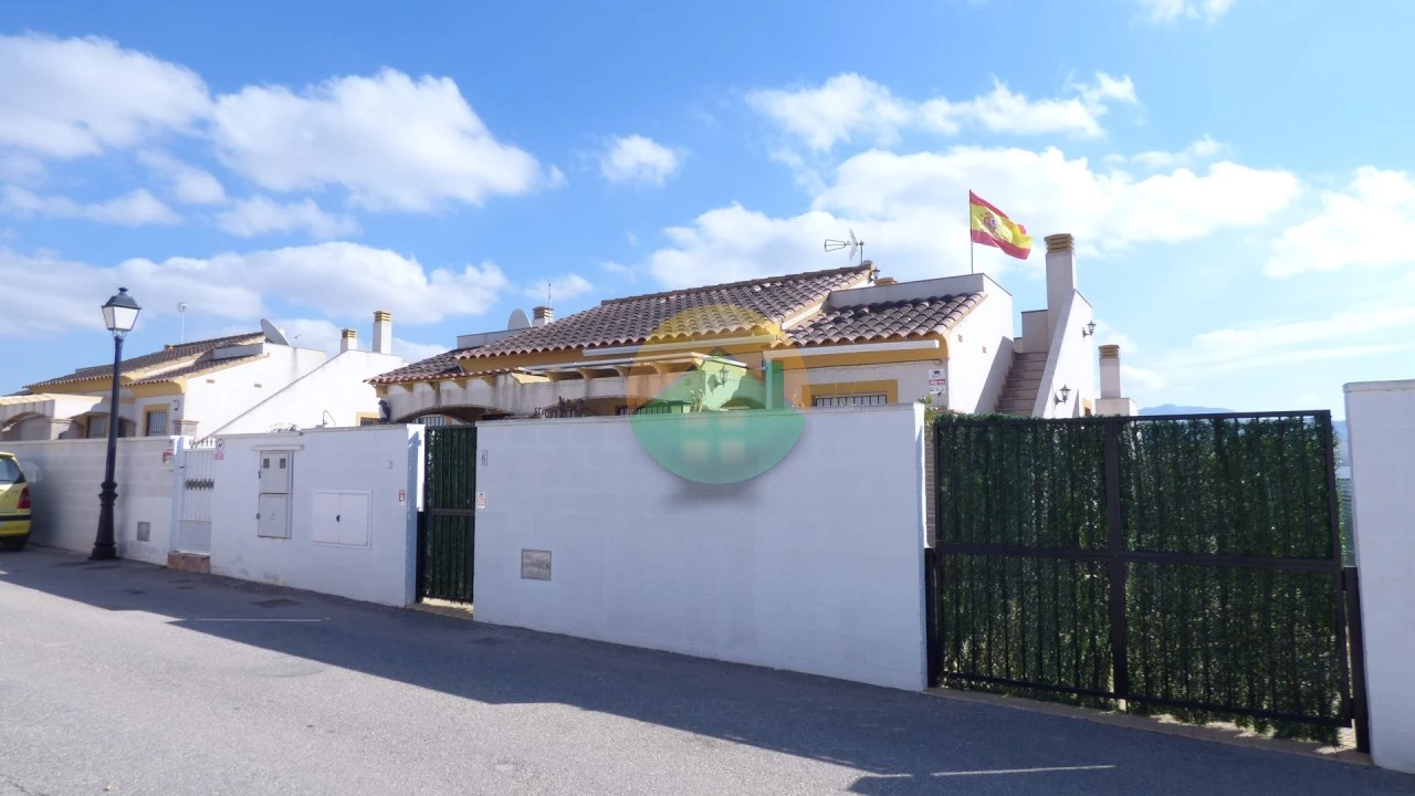 2 Bedroom Semi-Detached For Sale | MON17