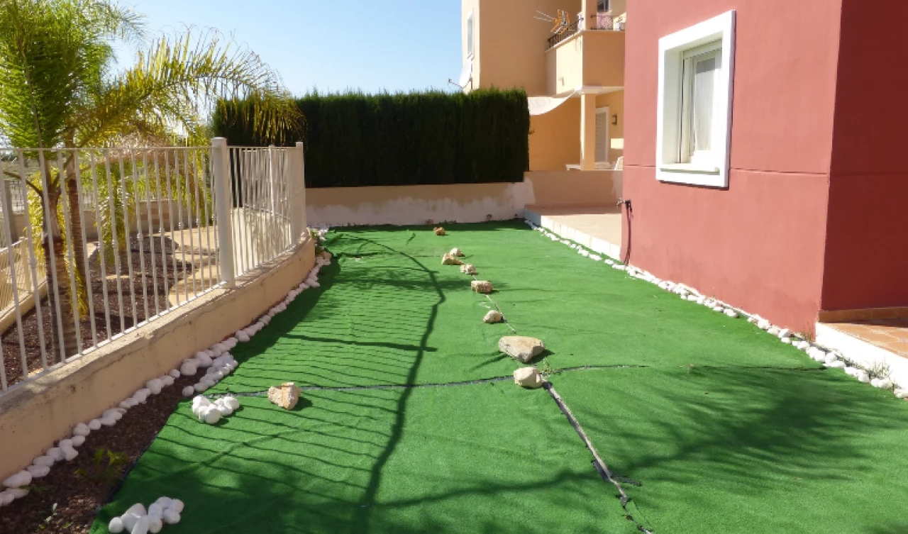 2 Bedroom Apartment For Sale | MOSTR07