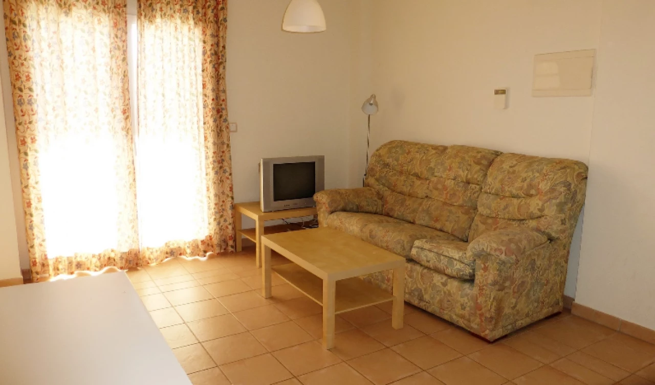 2 Bedroom Apartment For Sale | MOSTR07