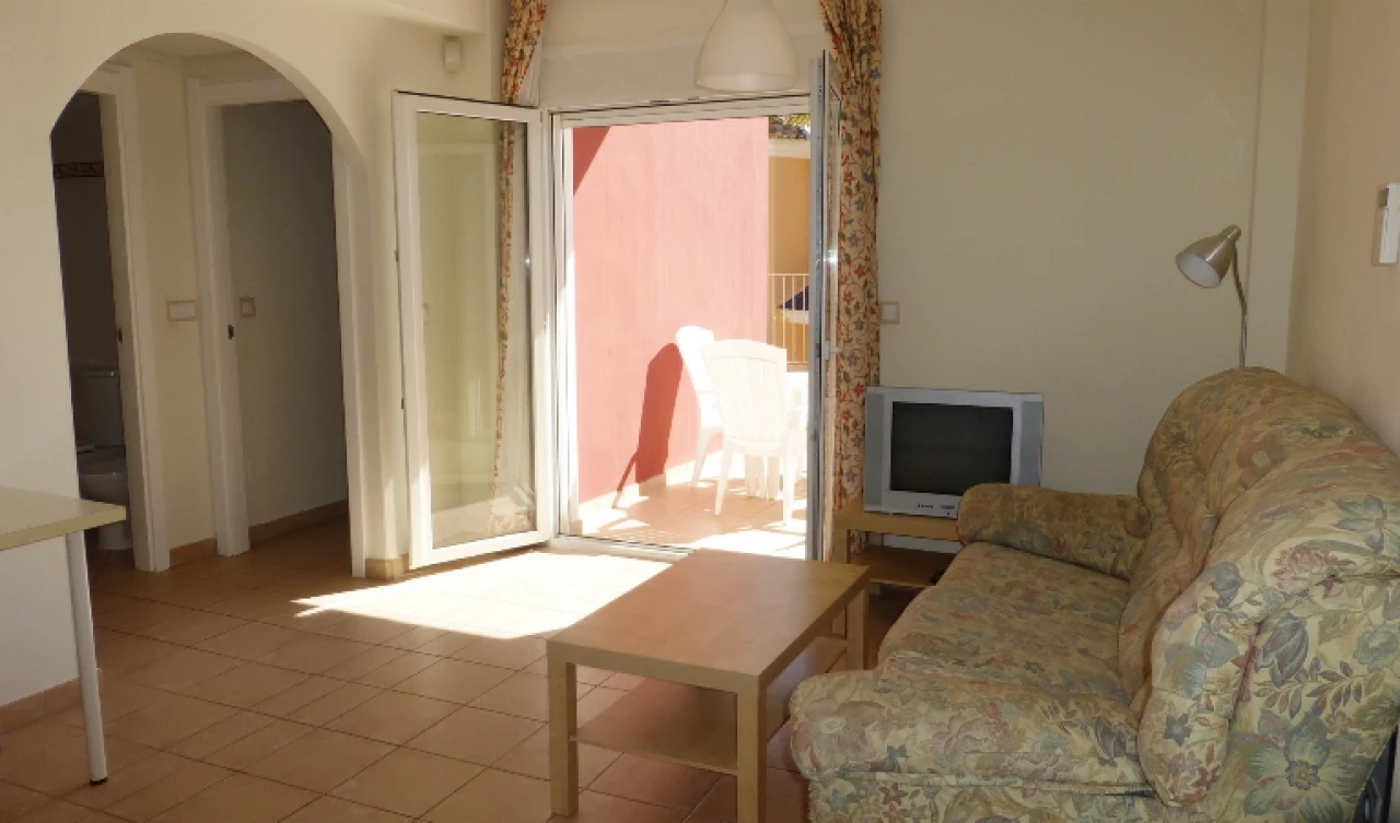 2 Bedroom Apartment For Sale | MOSTR07