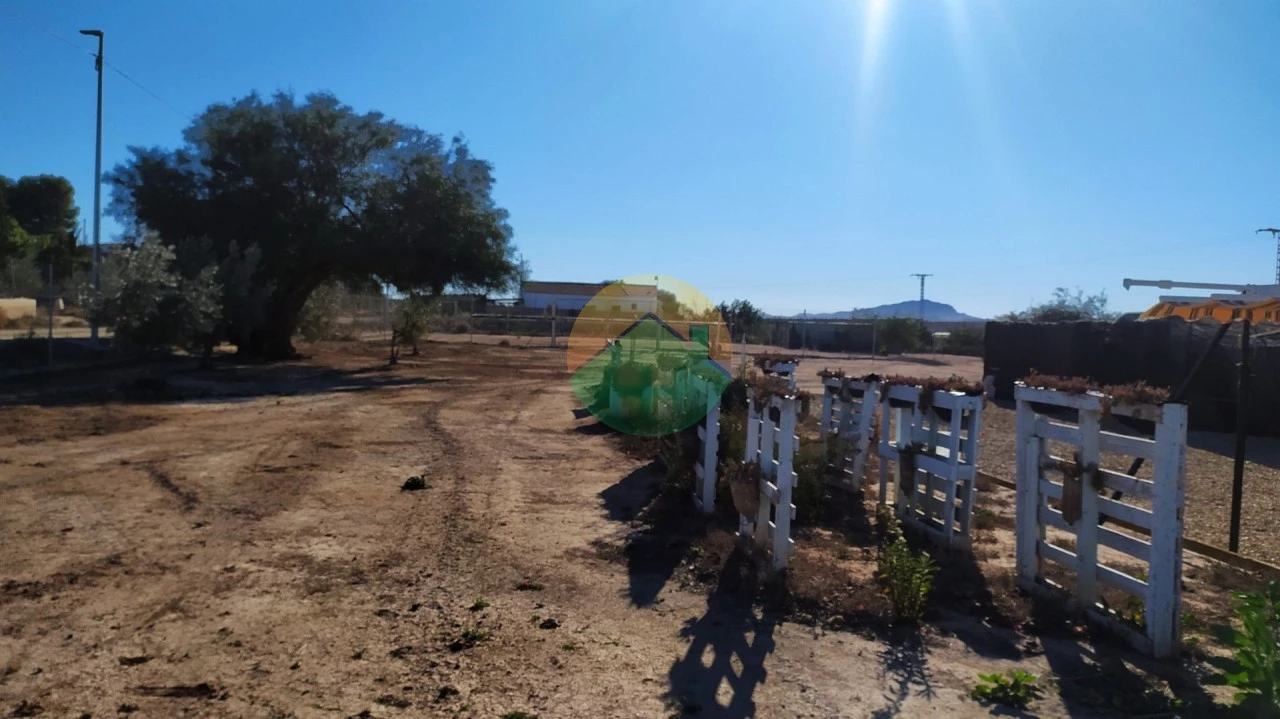 2 Bedroom Country house For Sale | MUN03