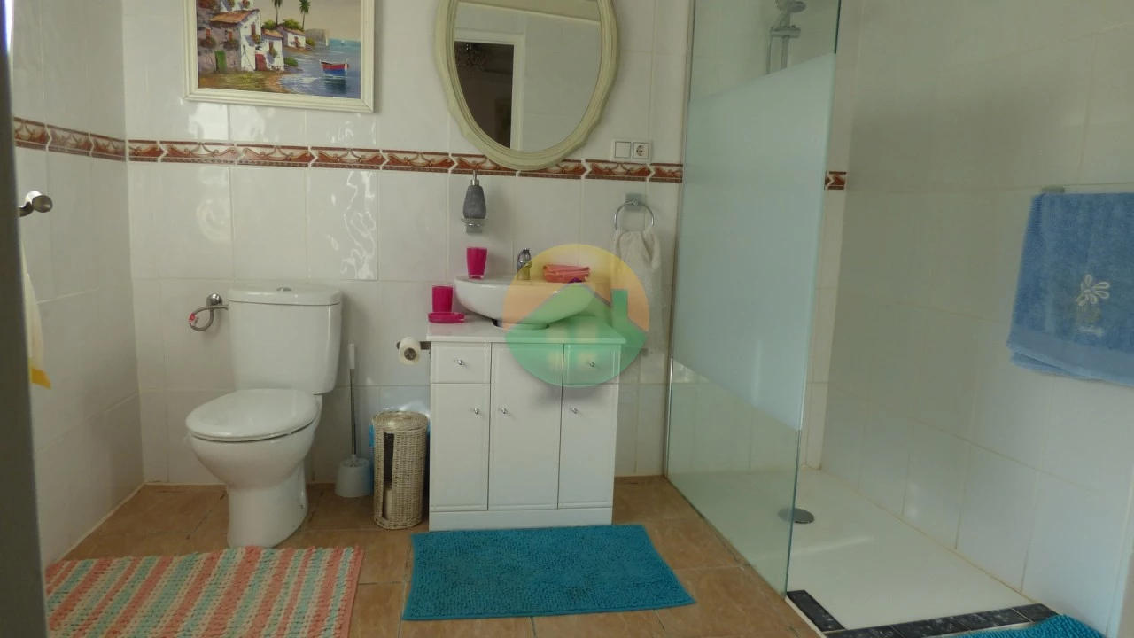 2 Bedroom Country house For Sale | MUN03