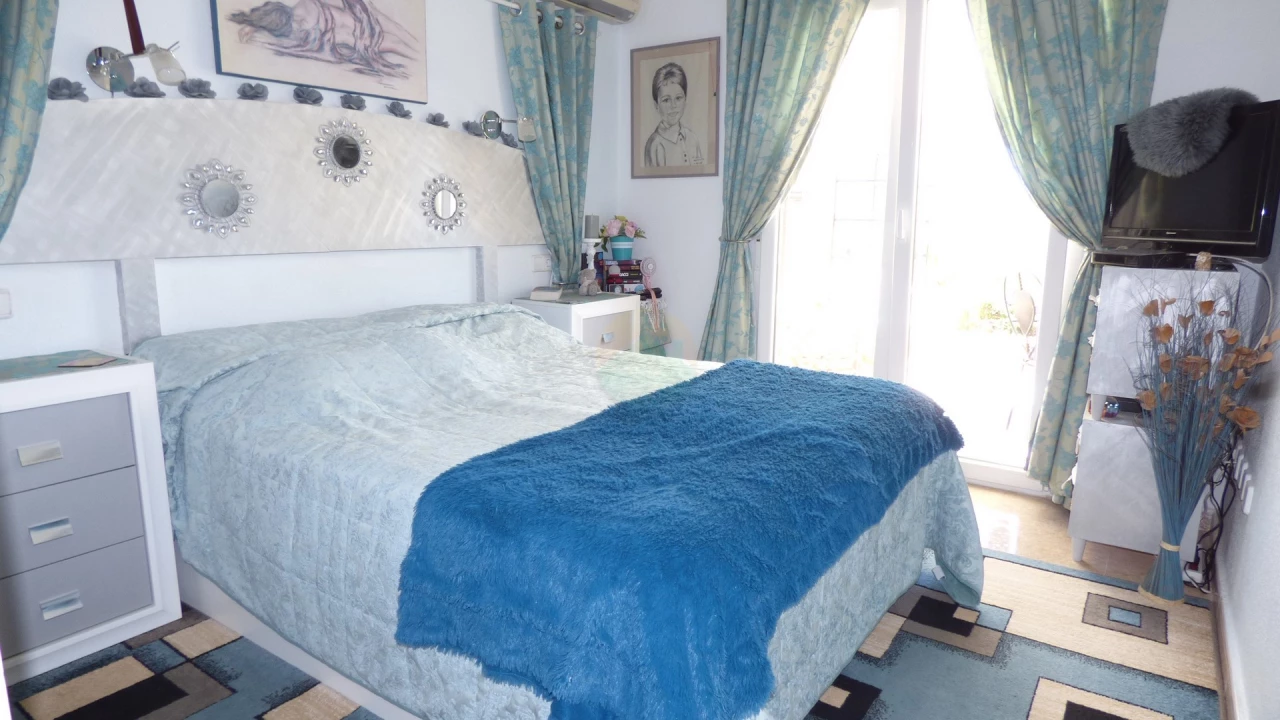 4 Bedroom Detached villa For sale | NEB506i
